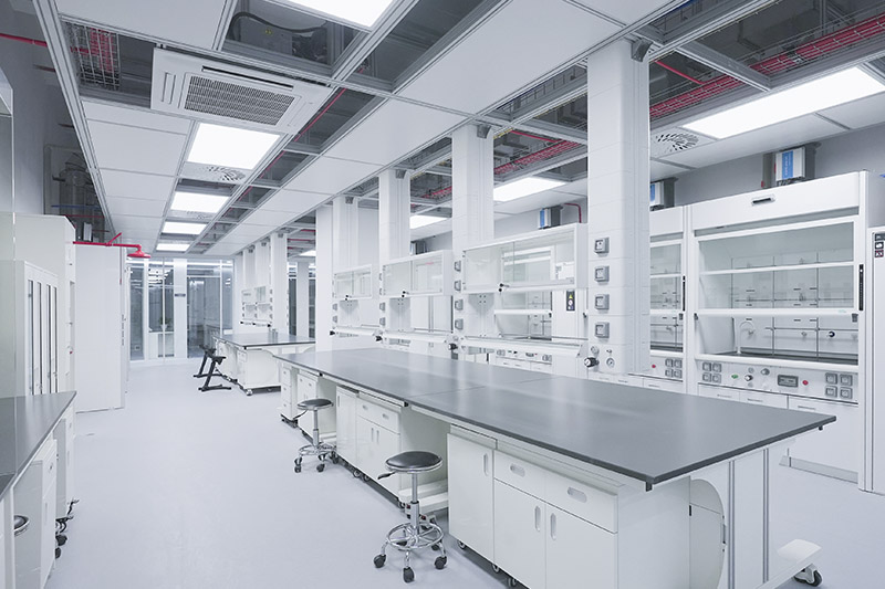 洛浦实验室革新：安全与科技的现代融合